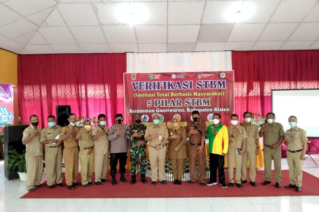 Verifikasi STBM di Pendopo Kecamatan