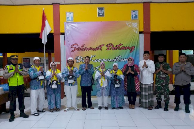 Pelepasan Pemberangkatan Calon Haji dari Wilayah Kecamatan Gantiwarno