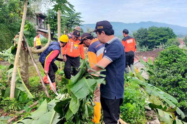 Giat Gotong Royong di desa Ngandong