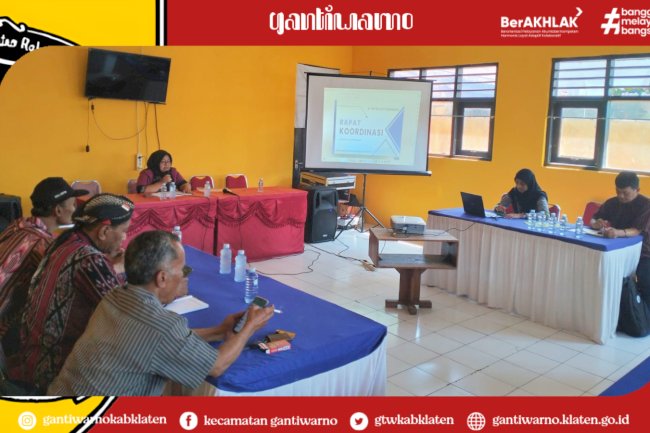 Rapat Koordinasi Camat dengan Kepala Desa se-Kecamatan Gantiwarno