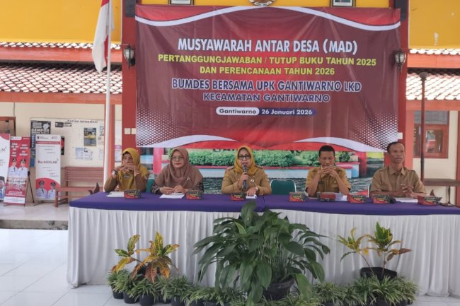 Camat Gantiwarno Buka Musyawarah Antar Desa (MAD) BUMDes dan UPK Tahun 2025–2026