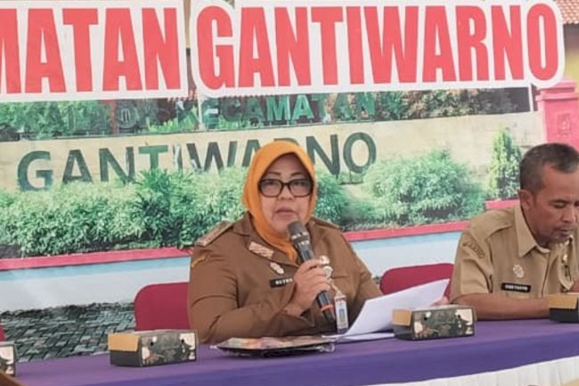 Camat Gantiwarno Sampaikan Progres Capaian PBB-P2 Masing-Masing Desa