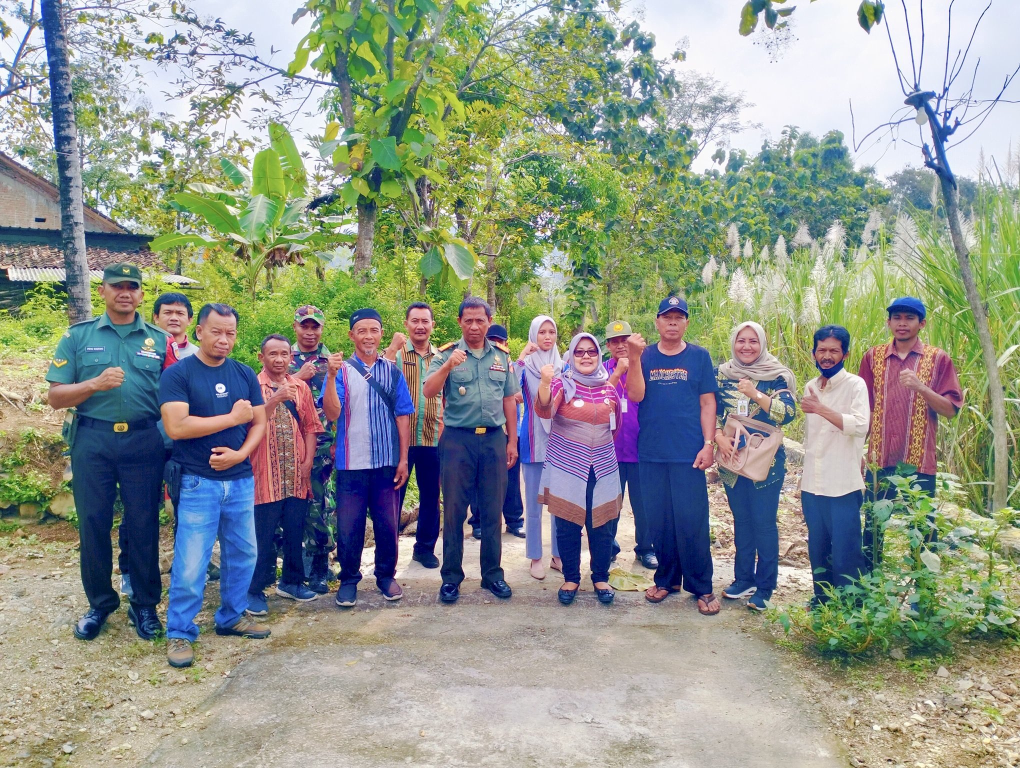 Talud di Perbatasan 2 Desa Bikin Gaduh, Camat Gantiwarno Siap Berikan Fasilitas