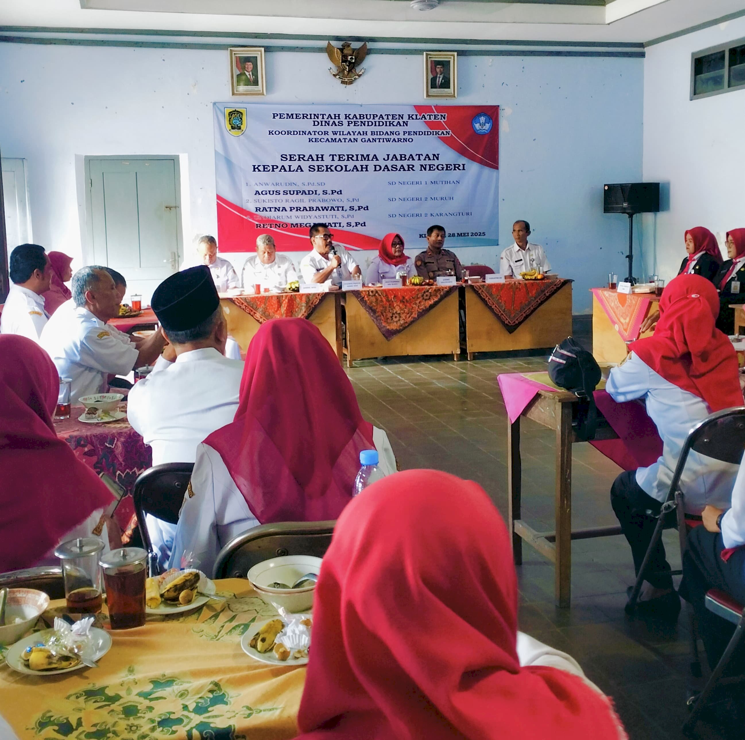 Serah Terima Jabatan Kepala Sekolah, Camat Gantiwarno Berharap Pendidikan Lebih Berkualitas