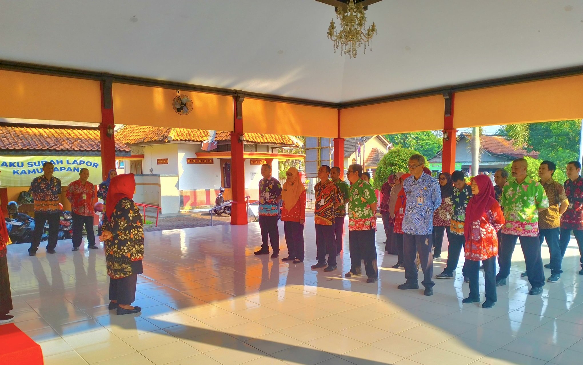 Apel Pagi, Camat Gantiwarno Berikan Semangat Baru