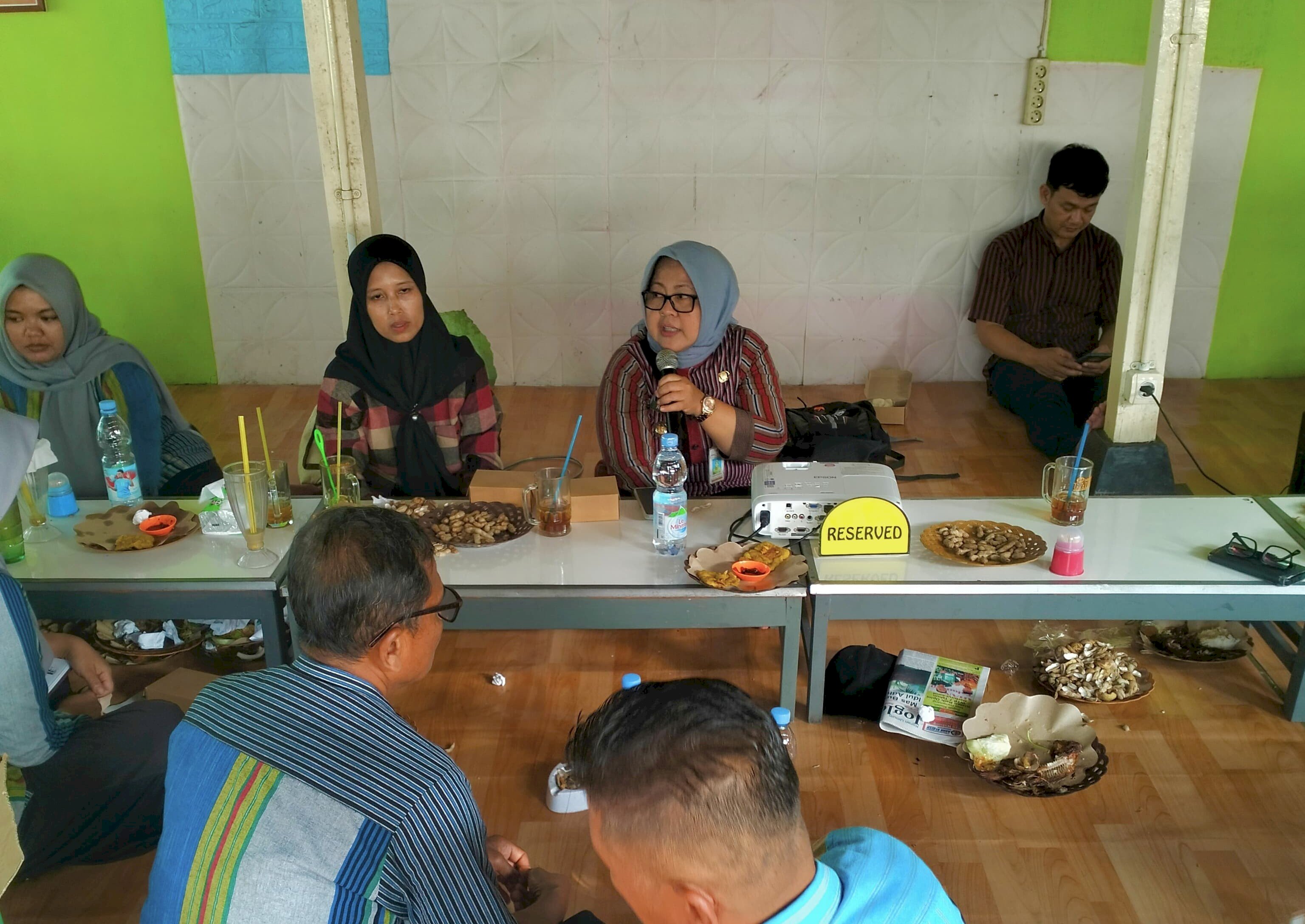 Camat Gantiwarno Ajak Sekdes Kelola Dana Desa dengan Bijak untuk Kegiatan Ketapang