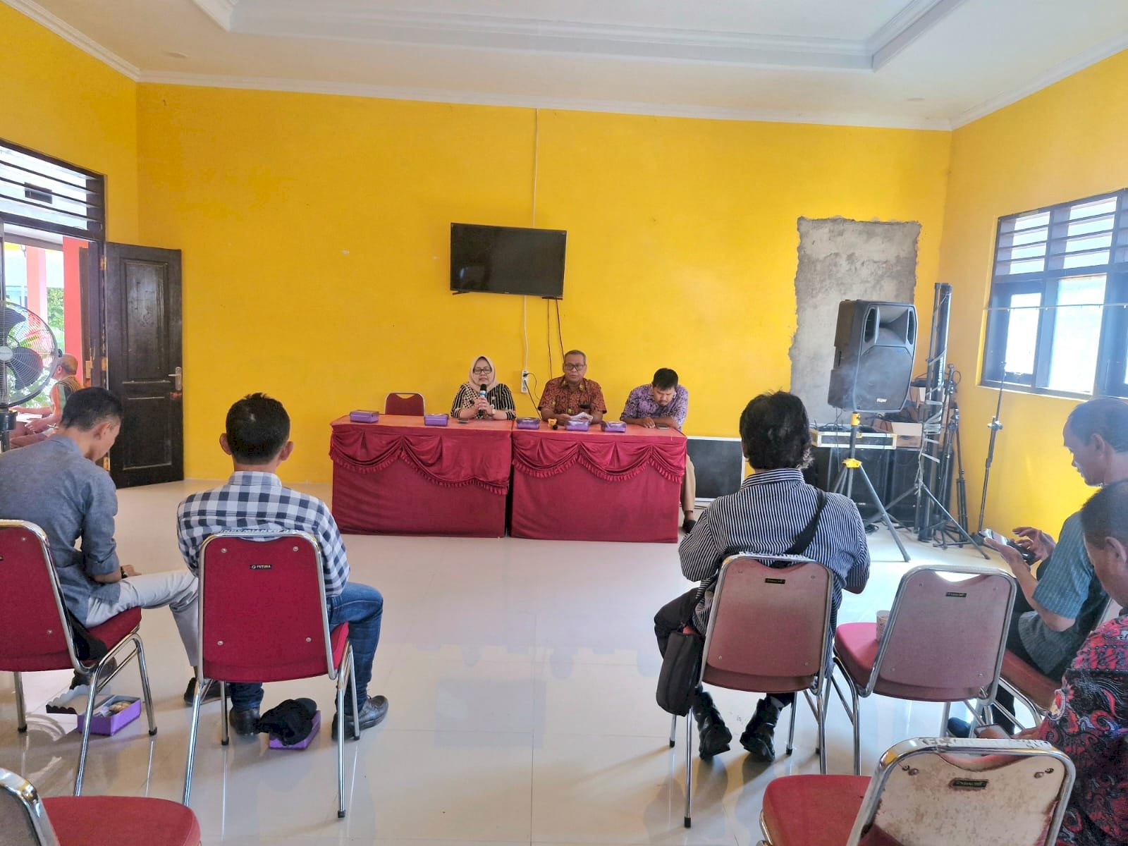KKN APMD Yogyakarta Siap Mengabdi, Kecamatan Gantiwarno Fasilitasi Koordinasi Lapangan