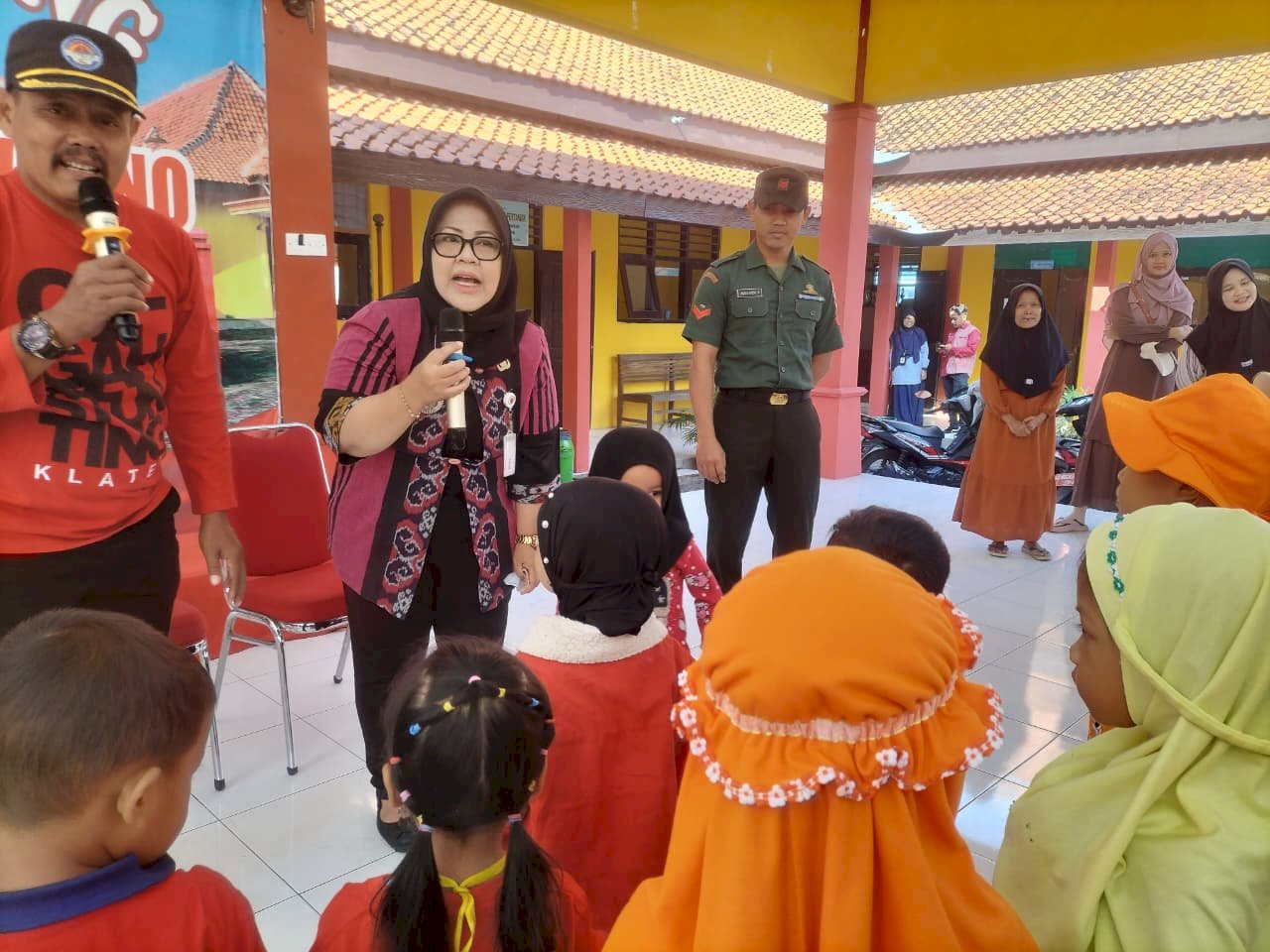 Ceria dan Edukatif, Anak TK Pertiwi Jogoprayan Sambangi Pendopo Kecamatan