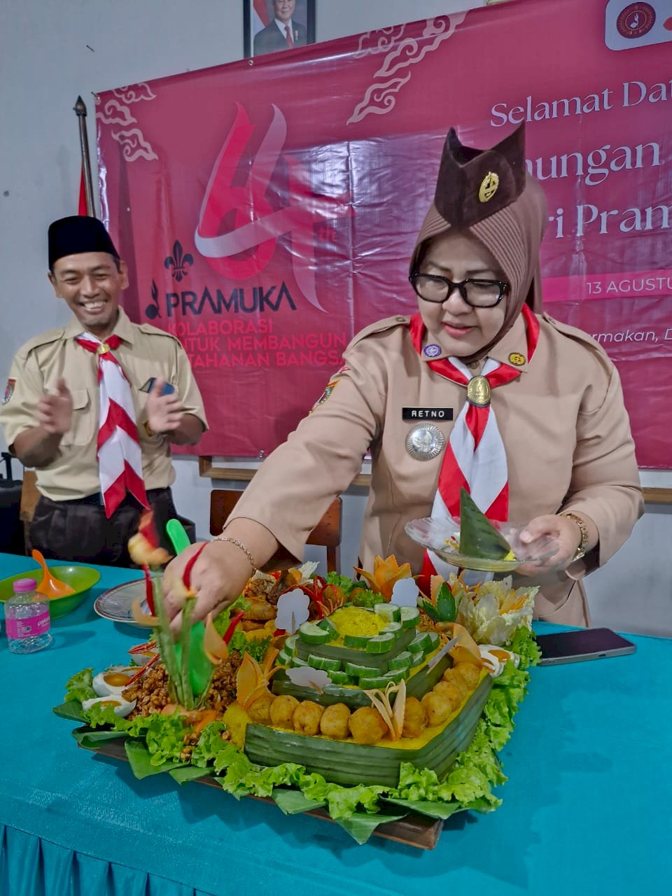 Camat Gantiwarno Pimpin Renungan Ulang Janji Pramuka di Malam Penuh Makna