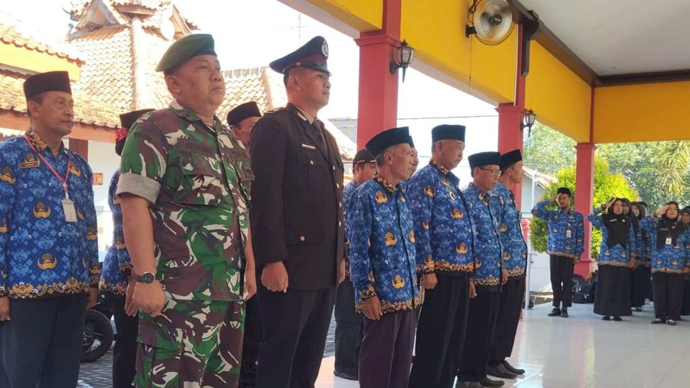 Pancasila Perekat Bangsa, Kecamatan Gantiwarno Peringati Hari Kesaktian Pancasila