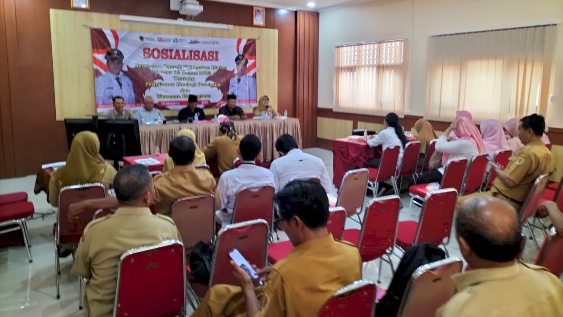 Perkuat Ideologi Bangsa, Kecamatan Gantiwarno Sosialisasikan Perda Tentang Pancasila