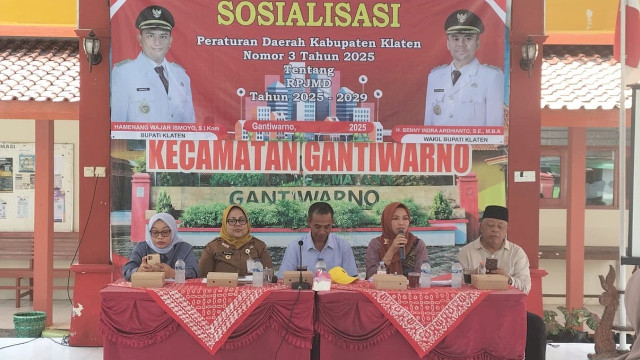 "Sosialisasi Perda Nomor 3 Tahun 2025 Tentang RPJMD Tahun 2025 - 2029 : Pembahasan 10 Program Prioritas Bupati dan Wakil Bupati Klaten."