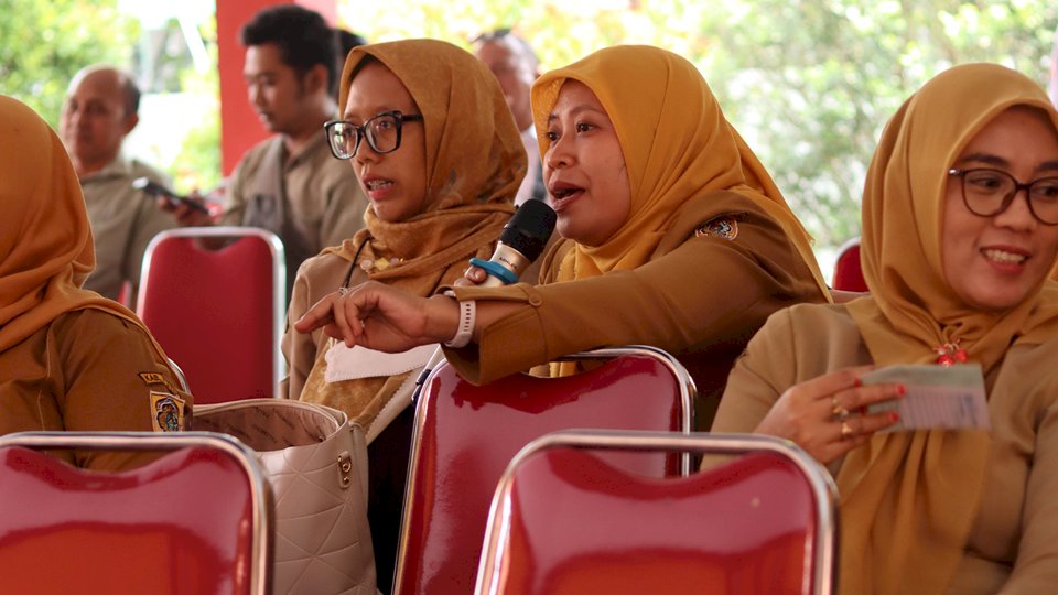 Kecamatan Gantiwarno Gelar Forum Konsultasi Publik Bahas Standar Pelayanan