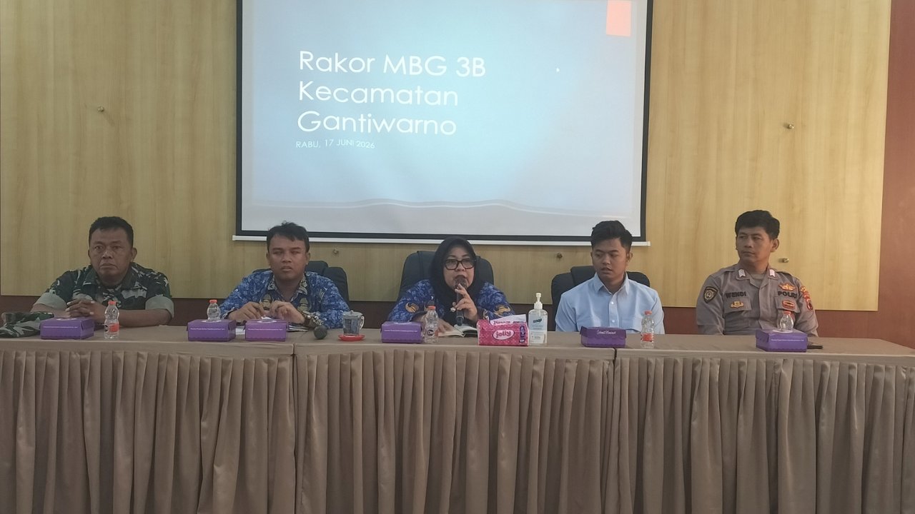 Perkuat Sinergi Lintas Sektor, Camat Gantiwarno Pimpin Rapat Koordinasi 3B Bersama Forkopimcam dan Stakeholder