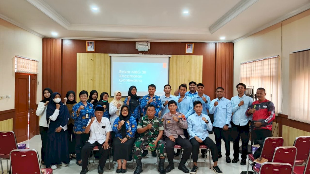 Perkuat Sinergi Lintas Sektor, Camat Gantiwarno Pimpin Rapat Koordinasi 3B Bersama Forkopimcam dan Stakeholder
