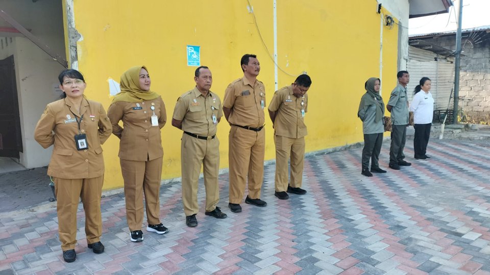 Apel Pagi Kecamatan Gantiwarno: Bersama Lawan Korupsi, Berkarya dengan Prestasi, Wujudkan Klaten Cerdas Berintegritas