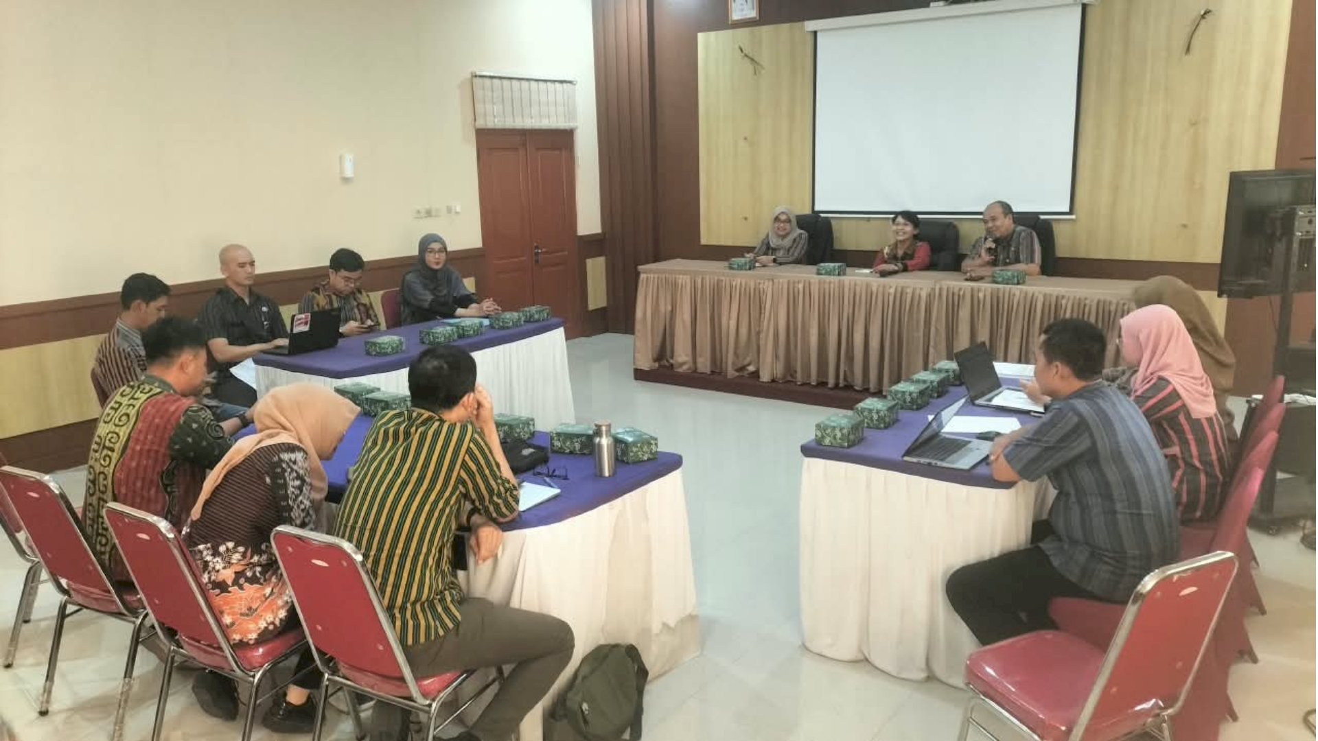 Tim Evaluasi EKK Kabupaten Lakukan Pengecekan Progres EKK 2026 di Kecamatan Gantiwarno